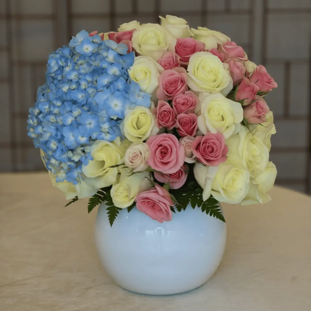 Arreglo de Flores Blum Clásico