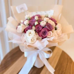 Arreglo de Flores Pétalo de Rosas